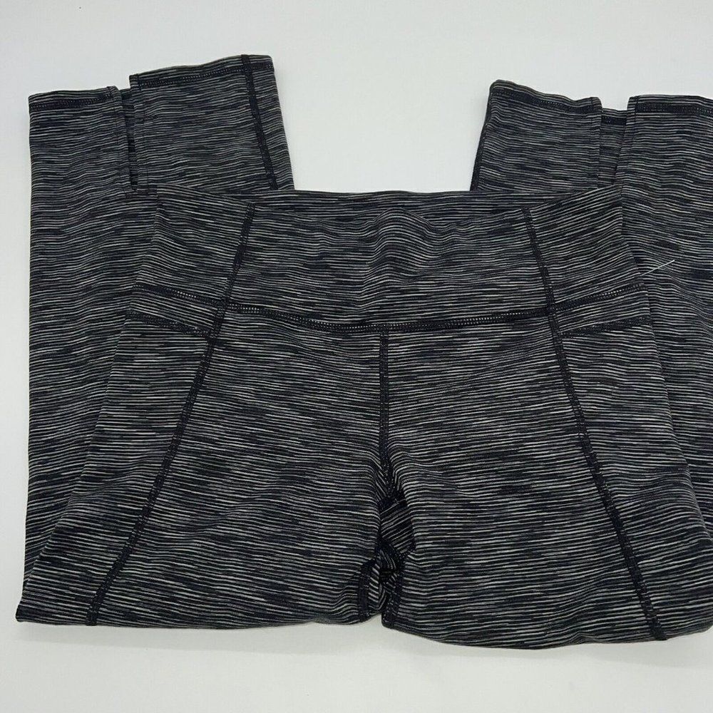 Athleta Split Leg Crops Capri Pants Gray Medium